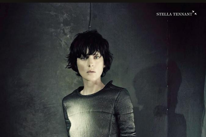 09. Vogue IT - Tennant, Marnay,de La Fressange,de Brauw,Thierry,Simon,Pouliot, Farahani,Boscono,D'Urso,Van Seenus,Bela,Lindon, Campbell,Ravaglia,Piovesan,Ond
